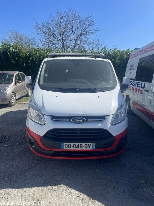 DQ-048-QV - Non Roulant - Pour pièces - FORD CUSTOM - VASP - 361 398 Kms - Ασθενοφόρο: φωτογραφία 3 DQ-048-QV - Non Roulant - Pour pièces - FORD CUSTOM - VASP - 361 398 Kms - Ασθενοφόρο: φωτογραφία 3