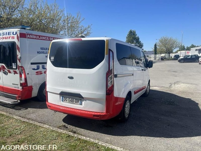 DQ-048-QV - Non Roulant - Pour pièces - FORD CUSTOM - VASP - 361 398 Kms - Ασθενοφόρο: φωτογραφία 4 DQ-048-QV - Non Roulant - Pour pièces - FORD CUSTOM - VASP - 361 398 Kms - Ασθενοφόρο: φωτογραφία 4