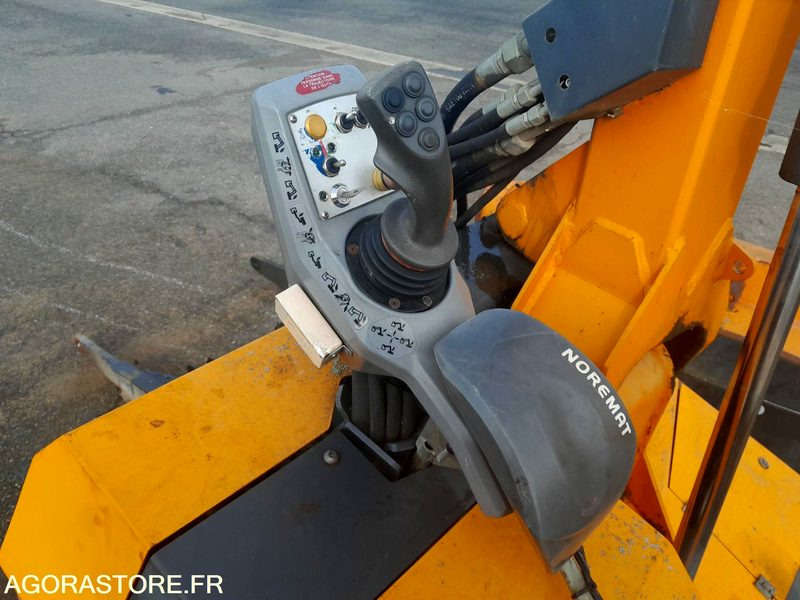 Epareuse Norémat Optima avec tête de fauchage rousseau technipro 160 - Καταστροφέας με βραχίονα: φωτογραφία 3 Epareuse Norémat Optima avec tête de fauchage rousseau technipro 160 - Καταστροφέας με βραχίονα: φωτογραφία 3