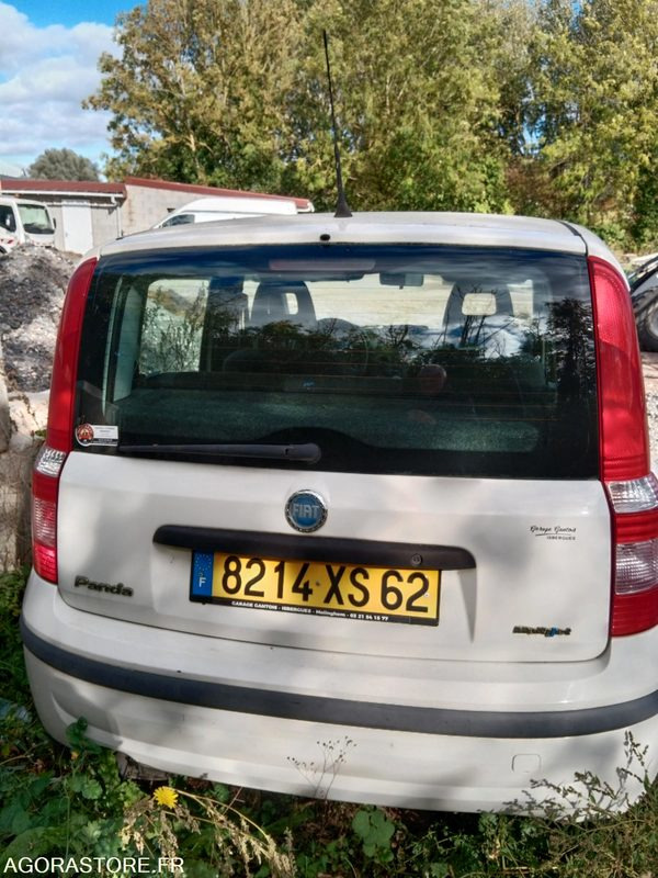 FIAT PANDA - Αυτοκίνητο: φωτογραφία 2 FIAT PANDA - Αυτοκίνητο: φωτογραφία 2