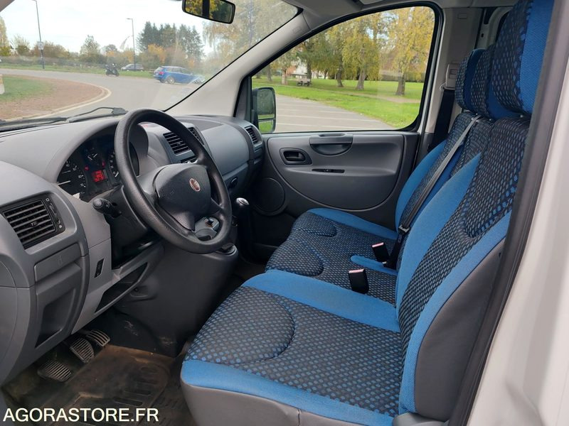 FIAT SCUDO COMBI 9 PLACES CLIM - Αυτοκίνητο: φωτογραφία 5 FIAT SCUDO COMBI 9 PLACES CLIM - Αυτοκίνητο: φωτογραφία 5