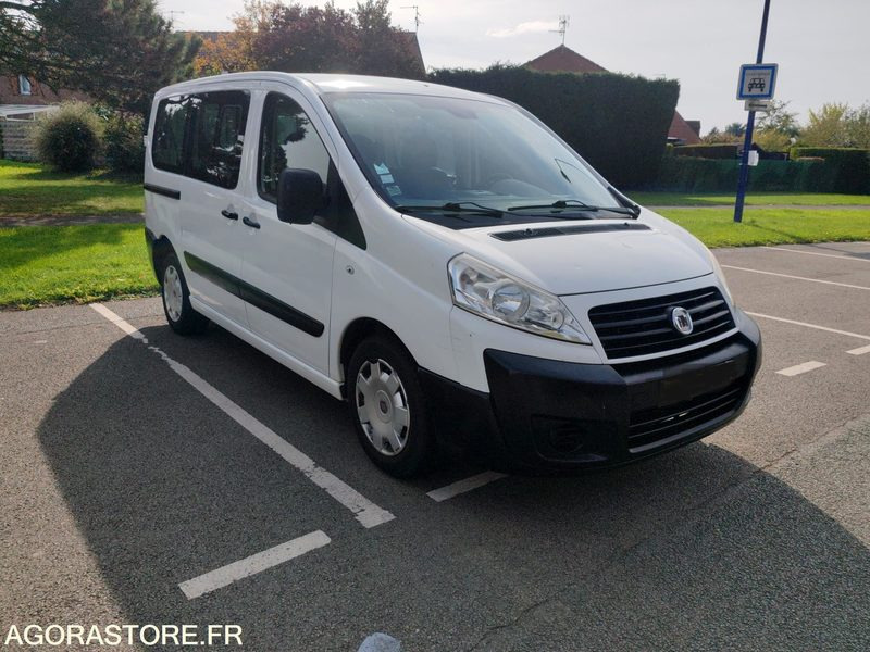 FIAT SCUDO COMBI 9 PLACES CLIM - Αυτοκίνητο: φωτογραφία 1 FIAT SCUDO COMBI 9 PLACES CLIM - Αυτοκίνητο: φωτογραφία 1