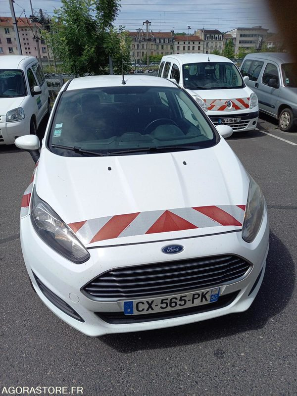 FORD FIESTA TDCI 70 FAP TREND -5 PORTES - Αυτοκίνητο: φωτογραφία 2 FORD FIESTA TDCI 70 FAP TREND -5 PORTES - Αυτοκίνητο: φωτογραφία 2