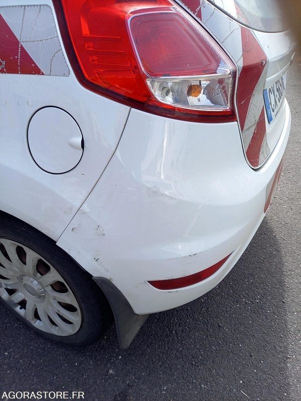 FORD FIESTA TDCI 70 FAP TREND -5 PORTES - Αυτοκίνητο: φωτογραφία 3 FORD FIESTA TDCI 70 FAP TREND -5 PORTES - Αυτοκίνητο: φωτογραφία 3