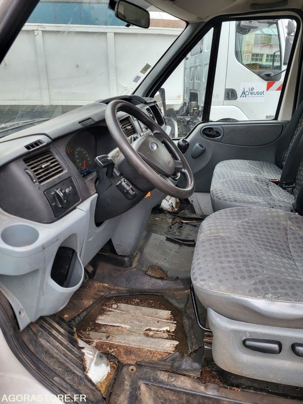 FORD transit avec système ampirol (sans contrôle technique) - Όχημα με ανατρεπομενη καροτσα: φωτογραφία 3 FORD transit avec système ampirol (sans contrôle technique) - Όχημα με ανατρεπομενη καροτσα: φωτογραφία 3