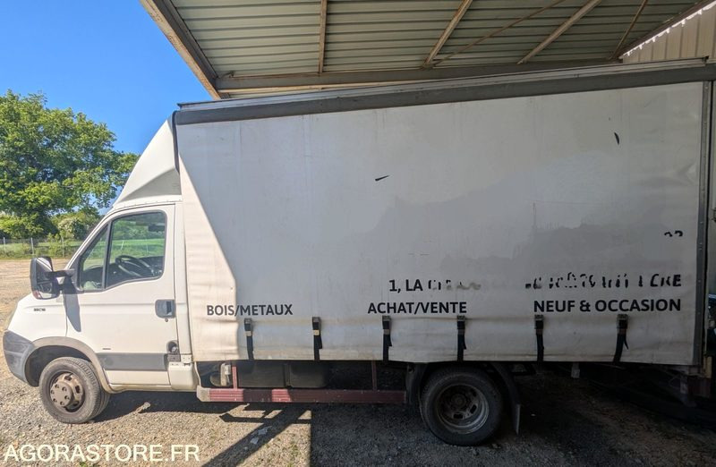 FOURGON IVECO 35C18 - 2008 - 182 000 KM - Βαν: φωτογραφία 2 FOURGON IVECO 35C18 - 2008 - 182 000 KM - Βαν: φωτογραφία 2