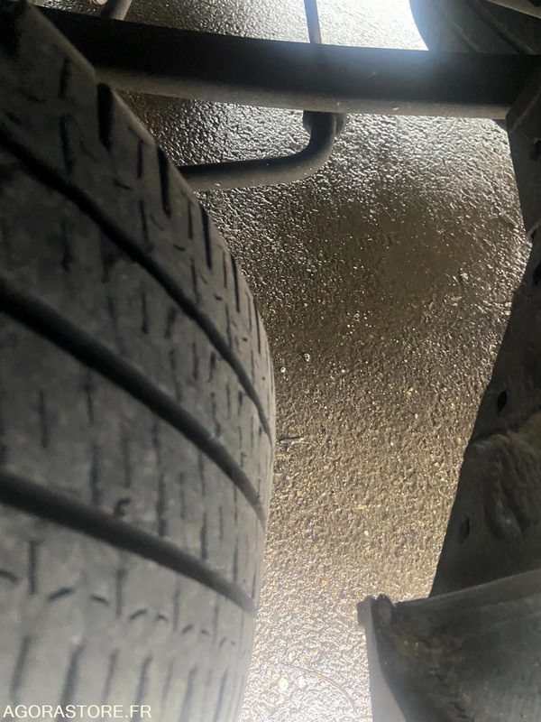 Fourgon Iveco Daily - 2017 - 80000 Kms - Βαν: φωτογραφία 5 Fourgon Iveco Daily - 2017 - 80000 Kms - Βαν: φωτογραφία 5