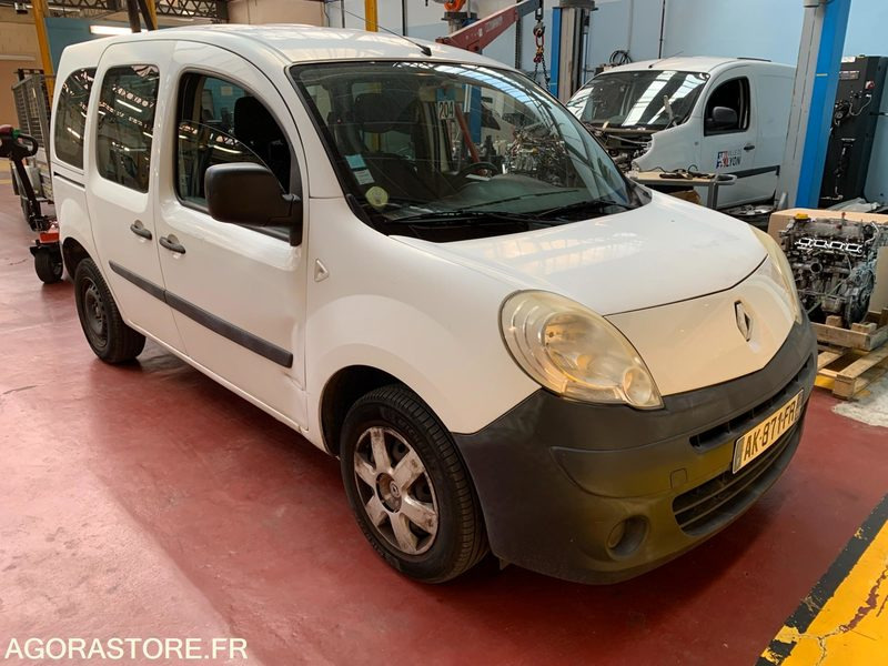 G KANGOO AK-871-FR - Αυτοκίνητο: φωτογραφία 1 G KANGOO AK-871-FR - Αυτοκίνητο: φωτογραφία 1