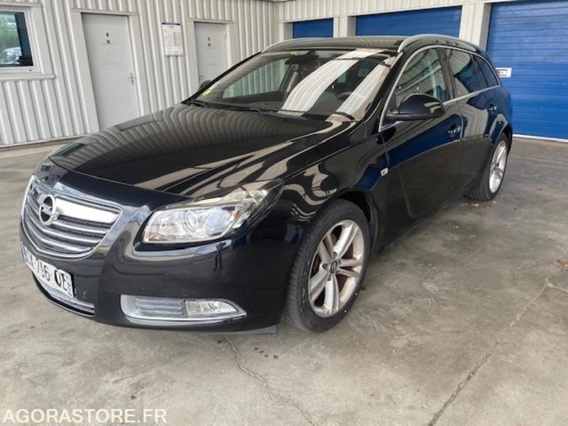 INSIGNIA SPORT TOURER COSMO PAXK 2.0 CDTI 160cv - 08/2013 - 119000 KM - Station wagon: φωτογραφία 1 INSIGNIA SPORT TOURER COSMO PAXK 2.0 CDTI 160cv - 08/2013 - 119000 KM - Station wagon: φωτογραφία 1