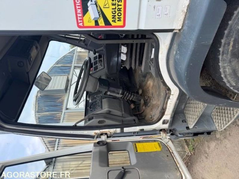 IVECO 130E18 - 157836 KM - Επικαθήμενο ανατρεπόμενο: φωτογραφία 5 IVECO 130E18 - 157836 KM - Επικαθήμενο ανατρεπόμενο: φωτογραφία 5