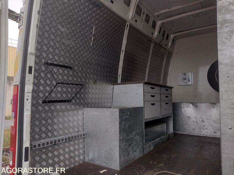 IVECO - 65C17 - 2011 / 96383 KM - Βαν: φωτογραφία 5 IVECO - 65C17 - 2011 / 96383 KM - Βαν: φωτογραφία 5
