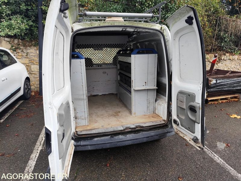 Kangoo - 2006 - 10697kms - sans carte grise (FIV) - Μικρό βαν: φωτογραφία 4 Kangoo - 2006 - 10697kms - sans carte grise (FIV) - Μικρό βαν: φωτογραφία 4