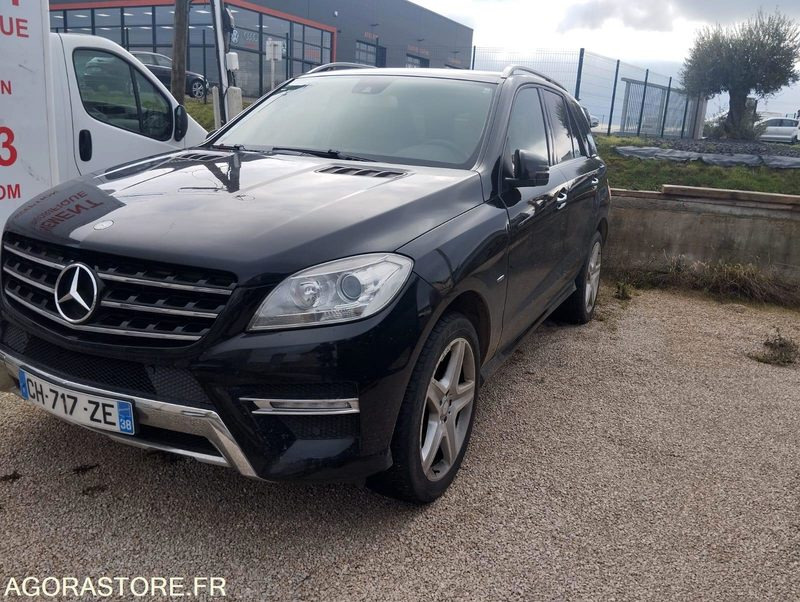 MERCEDES CLASSE ML 350 3.0 CDI BLUETEC V6 TURBO 4-MATIC - SUV: φωτογραφία 1 MERCEDES CLASSE ML 350 3.0 CDI BLUETEC V6 TURBO 4-MATIC - SUV: φωτογραφία 1