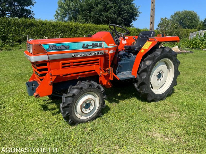 Micro-tracteur Kubota L1-185 - Τρακτέρ: φωτογραφία 4 Micro-tracteur Kubota L1-185 - Τρακτέρ: φωτογραφία 4