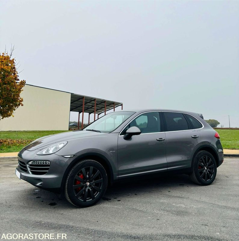 NIORT - PORSCHE CAYENNE 3.0 V6 - 2012 - 42 000 KM - Αυτοκίνητο: φωτογραφία 4 NIORT - PORSCHE CAYENNE 3.0 V6 - 2012 - 42 000 KM - Αυτοκίνητο: φωτογραφία 4