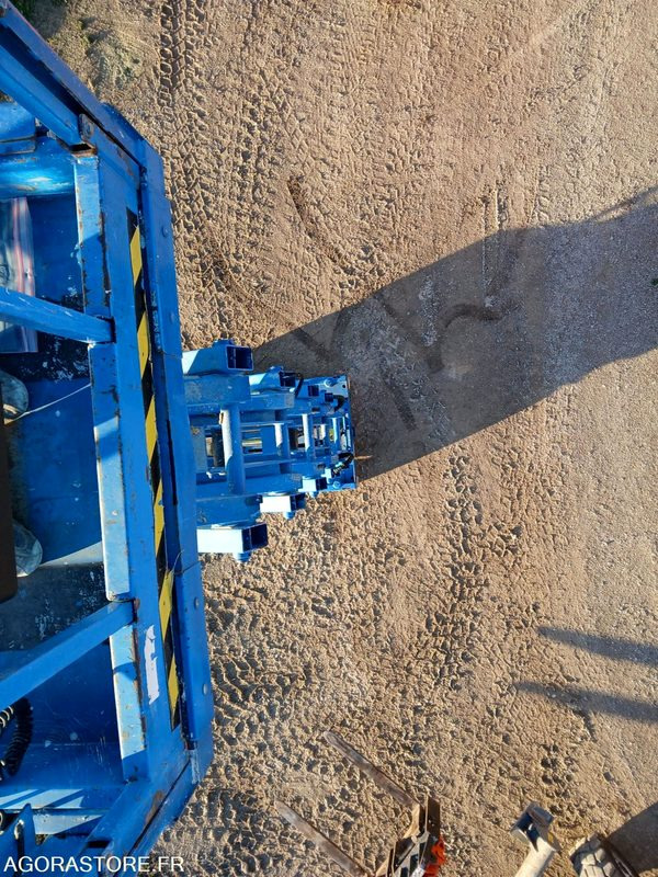Nacelle ciseaux électrique 14M Genie GS 4047 - Πλατφόρμα εναέρια: φωτογραφία 4 Nacelle ciseaux électrique 14M Genie GS 4047 - Πλατφόρμα εναέρια: φωτογραφία 4