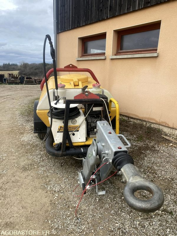 Nettoyeur haute-pression Diesel sur remorque BRENDON BB1000 - Πλυστικό μηχάνημα: φωτογραφία 2 Nettoyeur haute-pression Diesel sur remorque BRENDON BB1000 - Πλυστικό μηχάνημα: φωτογραφία 2