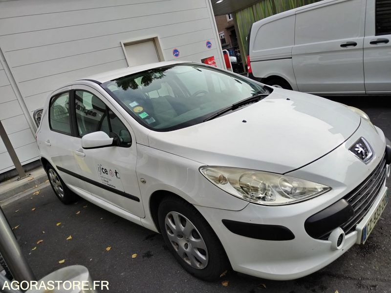 PEUGEOT 307 - 1.6 Diésel 190 285 KM - MONTREUIL (93) - Αυτοκίνητο: φωτογραφία 4 PEUGEOT 307 - 1.6 Diésel 190 285 KM - MONTREUIL (93) - Αυτοκίνητο: φωτογραφία 4