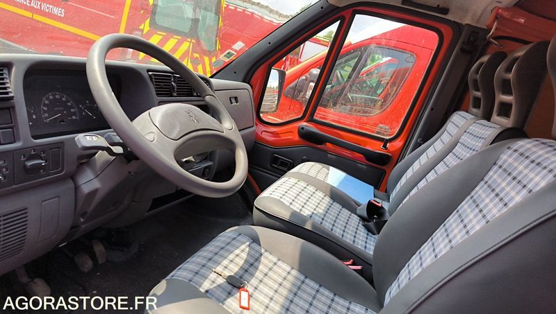 PEUGEOT BOXER - 1988 - 6382kms - Βαν: φωτογραφία 4 PEUGEOT BOXER - 1988 - 6382kms - Βαν: φωτογραφία 4