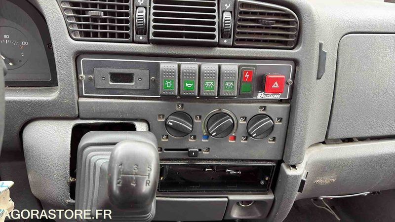 PEUGEOT BOXER 4x4 31 358 Kms - 1999- 7696 WL 74 - Βαν: φωτογραφία 4 PEUGEOT BOXER 4x4 31 358 Kms - 1999- 7696 WL 74 - Βαν: φωτογραφία 4