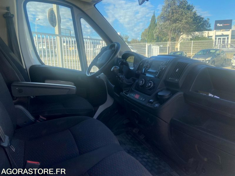 PEUGEOT BOXER BENNE - 2023 - 110500 Kms - Όχημα με ανατρεπομενη καροτσα: φωτογραφία 4 PEUGEOT BOXER BENNE - 2023 - 110500 Kms - Όχημα με ανατρεπομενη καροτσα: φωτογραφία 4