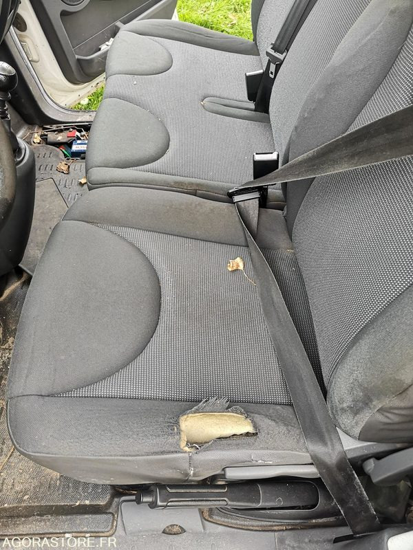 PEUGEOT FRIGORIFIQUE - Επαγγελματικό αυτοκίνητο ψυγείο: φωτογραφία 3 PEUGEOT FRIGORIFIQUE - Επαγγελματικό αυτοκίνητο ψυγείο: φωτογραφία 3