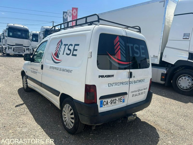 PEUGEOT PARTNER 1.9D 69CV 1999 273780KMS - Μικρό βαν: φωτογραφία 4 PEUGEOT PARTNER 1.9D 69CV 1999 273780KMS - Μικρό βαν: φωτογραφία 4