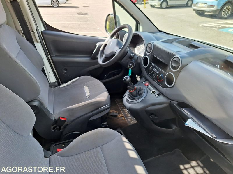 Μικρό βαν PEUGEOT PARTNER Benne_ 2 places _ Diesel 1.6HDI: φωτογραφία 7 Μικρό βαν PEUGEOT PARTNER Benne_ 2 places _ Diesel 1.6HDI: φωτογραφία 7