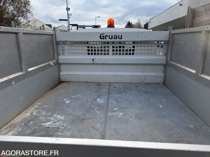 Μικρό βαν PEUGEOT PARTNER Benne_ 2 places _ Diesel 1.6HDI: φωτογραφία 9 Μικρό βαν PEUGEOT PARTNER Benne_ 2 places _ Diesel 1.6HDI: φωτογραφία 9