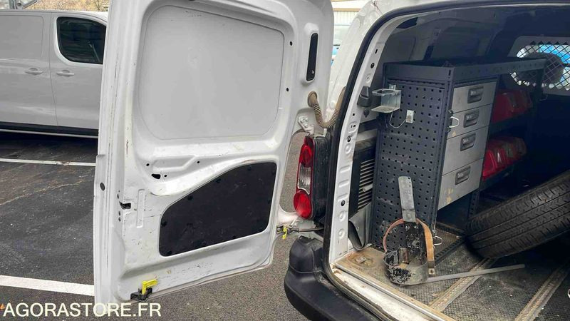 Μικρό βαν PEUGEOT PARTNER DANGEL - 2016 - 194550KM - EE566FD: φωτογραφία 33 Μικρό βαν PEUGEOT PARTNER DANGEL - 2016 - 194550KM - EE566FD: φωτογραφία 33