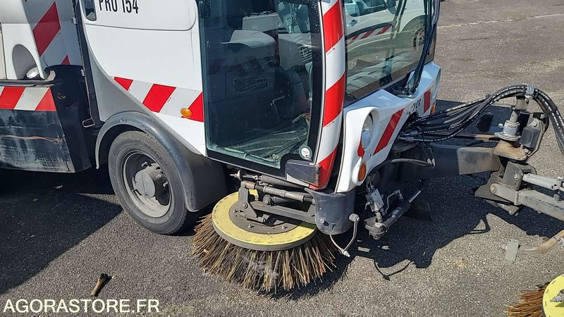 PRO 154 - CITYCAT 2020 - 47019KM - 2010 - Μηχανήματα κήπου: φωτογραφία 4 PRO 154 - CITYCAT 2020 - 47019KM - 2010 - Μηχανήματα κήπου: φωτογραφία 4