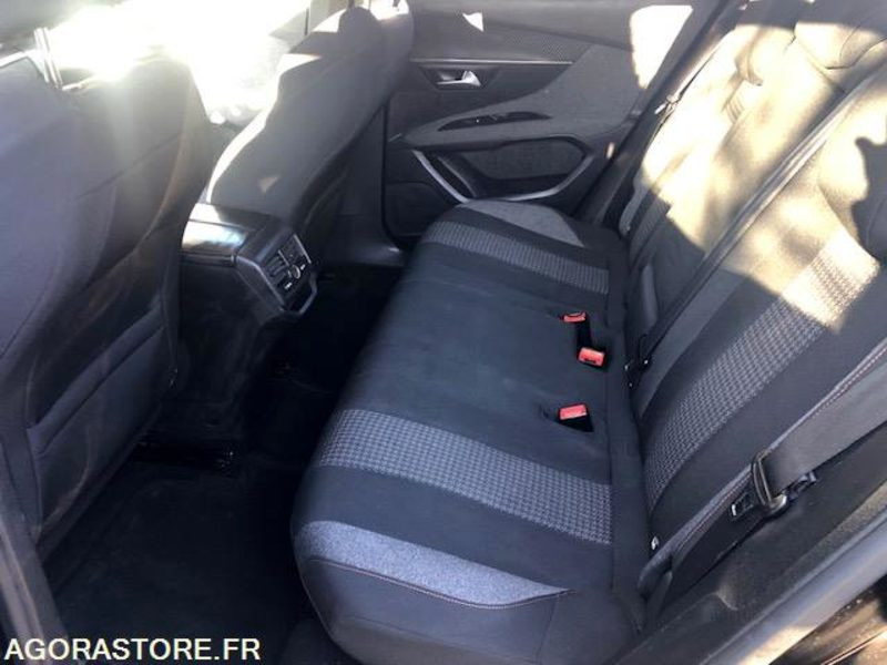 Peugeot 3008 BlueHdi 120 S&S Allure Business BOITE AUTO EAT8 - Courroie faite - Αυτοκίνητο: φωτογραφία 5 Peugeot 3008 BlueHdi 120 S&S Allure Business BOITE AUTO EAT8 - Courroie faite - Αυτοκίνητο: φωτογραφία 5