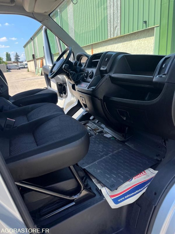 Peugeot Boxer L1H2 330 L1H1 2L Bluehdi - 2017 - 139 950km - Επαγγελματικό αυτοκίνητο ψυγείο: φωτογραφία 5 Peugeot Boxer L1H2 330 L1H1 2L Bluehdi - 2017 - 139 950km - Επαγγελματικό αυτοκίνητο ψυγείο: φωτογραφία 5