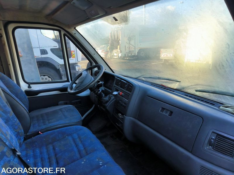 Peugeot Boxer double cabine - Διπλοκάμπινο ελαφρύ επαγγελματικό, Διπλοκάμπινο ελαφρύ επαγγελματικό: φωτογραφία 2 Peugeot Boxer double cabine - Διπλοκάμπινο ελαφρύ επαγγελματικό, Διπλοκάμπινο ελαφρύ επαγγελματικό: φωτογραφία 2