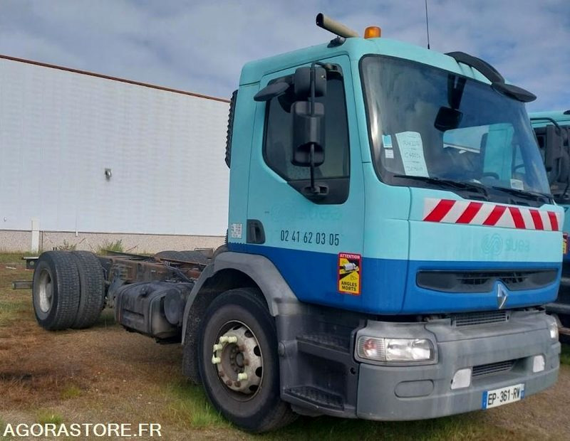 RENAULT 320-19 DCI / 2003 / 401 116 Km - Φορτηγό σασί: φωτογραφία 1 RENAULT 320-19 DCI / 2003 / 401 116 Km - Φορτηγό σασί: φωτογραφία 1