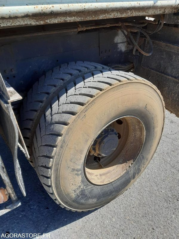 RENAULT 4x2 - KERAX 370 - 2008 / 274 727 km ( M5992 ) - Φορτηγό: φωτογραφία 4 RENAULT 4x2 - KERAX 370 - 2008 / 274 727 km ( M5992 ) - Φορτηγό: φωτογραφία 4