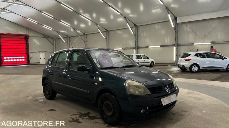 RENAULT-CLIO- 1.4-16V-EXTRÊME-ESSENCE-154073KMS - Αυτοκίνητο: φωτογραφία 4 RENAULT-CLIO- 1.4-16V-EXTRÊME-ESSENCE-154073KMS - Αυτοκίνητο: φωτογραφία 4