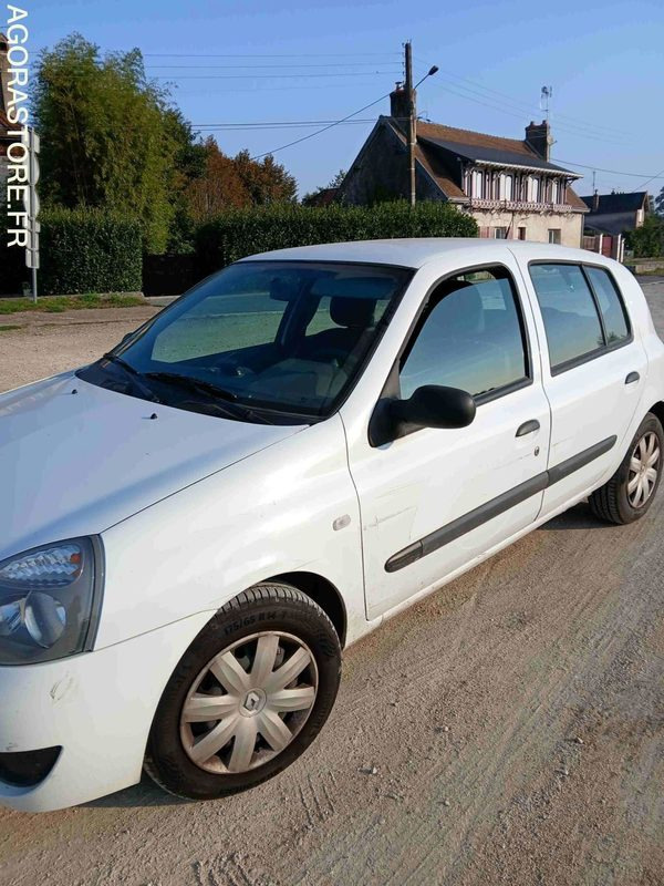 RENAULT CLIO II 1.5 DCI DE 2008 - Αυτοκίνητο: φωτογραφία 3 RENAULT CLIO II 1.5 DCI DE 2008 - Αυτοκίνητο: φωτογραφία 3