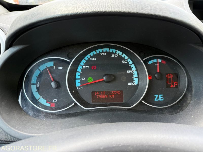 RENAULT KANGOO EXPRESS Z.E (électrique) - CH 987 MZ - Μικρό βαν, Ηλεκτρικό van: φωτογραφία 5 RENAULT KANGOO EXPRESS Z.E (électrique) - CH 987 MZ - Μικρό βαν, Ηλεκτρικό van: φωτογραφία 5