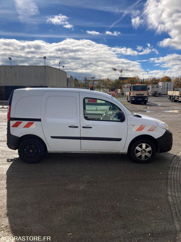 RENAULT KANGOO diesel - Année 2017 - 330 000 km - Μικρό βαν: φωτογραφία 4 RENAULT KANGOO diesel - Année 2017 - 330 000 km - Μικρό βαν: φωτογραφία 4