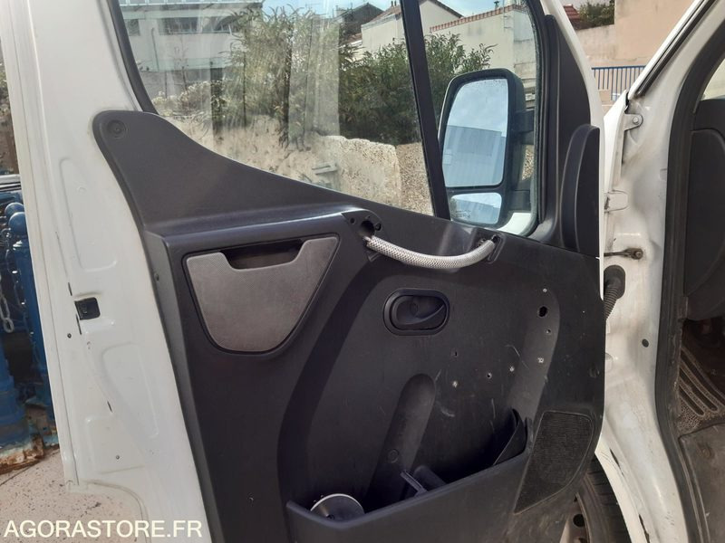 RENAULT MASTER BENNE DANS L'ETAT - Όχημα με ανατρεπομενη καροτσα: φωτογραφία 4 RENAULT MASTER BENNE DANS L'ETAT - Όχημα με ανατρεπομενη καροτσα: φωτογραφία 4