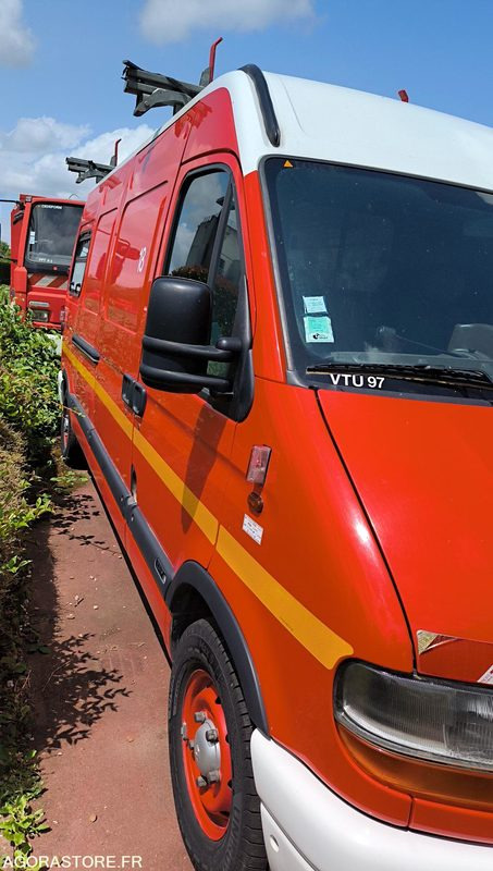 RENAULT MASTER II 2,5D - 2000 - 48197kms - Βαν: φωτογραφία 2 RENAULT MASTER II 2,5D - 2000 - 48197kms - Βαν: φωτογραφία 2