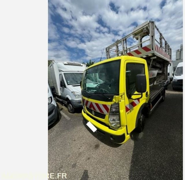 RENAULT MAXITY 2.5l 130CV NACELLE PASSERELLE ELEVATRICE - 2009 - 125 000km - Ελαφρύ επαγγελματικό: φωτογραφία 1 RENAULT MAXITY 2.5l 130CV NACELLE PASSERELLE ELEVATRICE - 2009 - 125 000km - Ελαφρύ επαγγελματικό: φωτογραφία 1