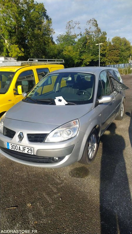 RENAULT SCENIC - 2007 - Αυτοκίνητο: φωτογραφία 1 RENAULT SCENIC - 2007 - Αυτοκίνητο: φωτογραφία 1