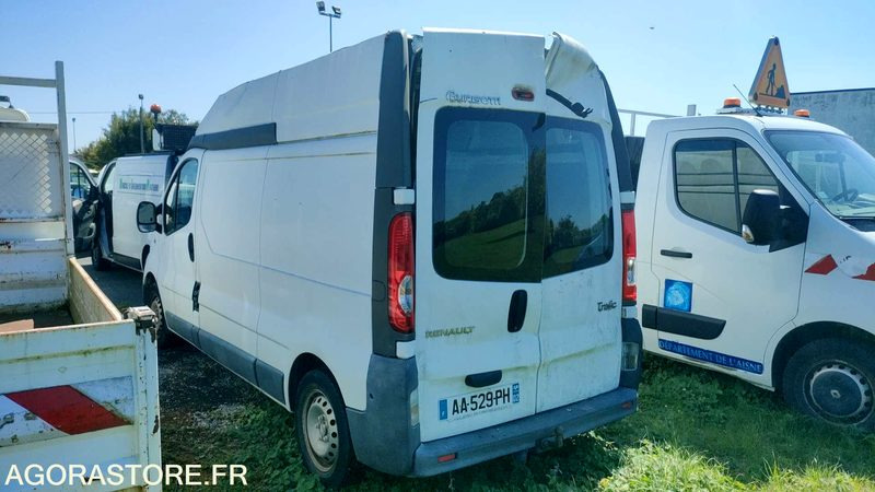 RENAULT TRAFIC - 2009 - 115919 KM - Βαν: φωτογραφία 3 RENAULT TRAFIC - 2009 - 115919 KM - Βαν: φωτογραφία 3