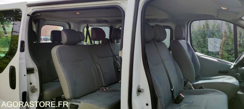 RENAULT TRAFIC II - Μικρό λεωφορείο, Επιβατικό βαν: φωτογραφία 4 RENAULT TRAFIC II - Μικρό λεωφορείο, Επιβατικό βαν: φωτογραφία 4