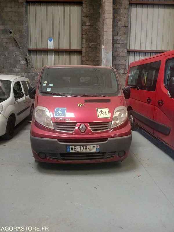 RENAULT TRAFIC TPMR N°090322 - Μικρό λεωφορείο, Επιβατικό βαν: φωτογραφία 1 RENAULT TRAFIC TPMR N°090322 - Μικρό λεωφορείο, Επιβατικό βαν: φωτογραφία 1
