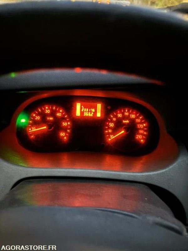 RENAULT TRAFIC - Βαν: φωτογραφία 1 RENAULT TRAFIC - Βαν: φωτογραφία 1