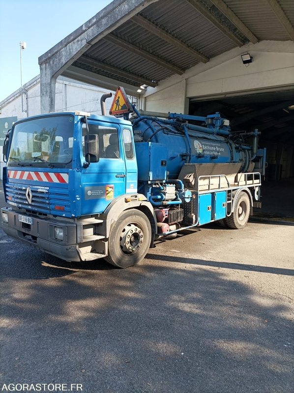 RENAULT type hydrocureur - Όχημα εκκένωσης βόθρων: φωτογραφία 2 RENAULT type hydrocureur - Όχημα εκκένωσης βόθρων: φωτογραφία 2