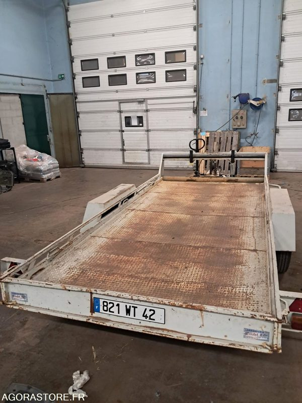 Remorque - Εργαλείο/ Εξοπλισμός: φωτογραφία 1 Remorque - Εργαλείο/ Εξοπλισμός: φωτογραφία 1